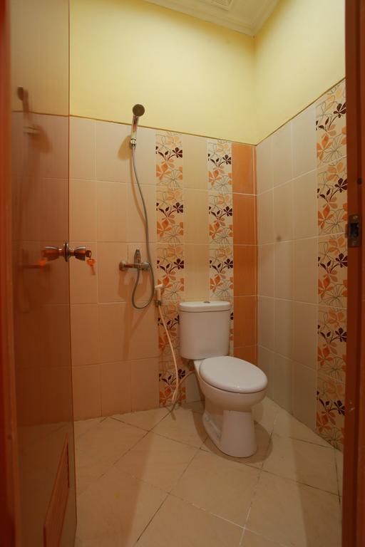 فندق يوغياكارتافي  Seroja Kostel Golo المظهر الخارجي الصورة